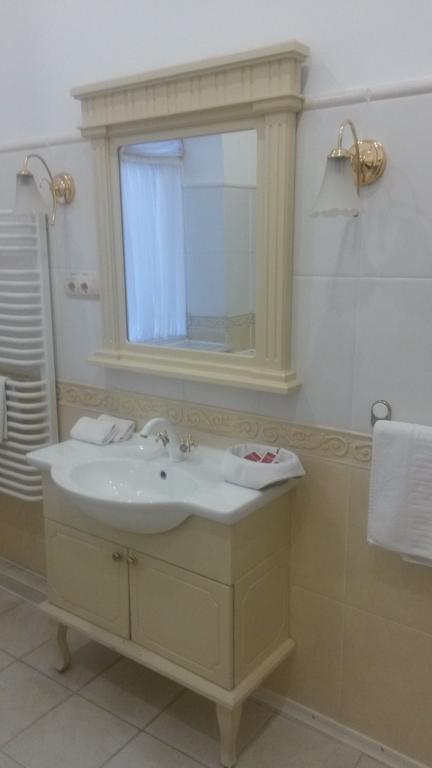 Marlen Hotel 리우네 객실 사진